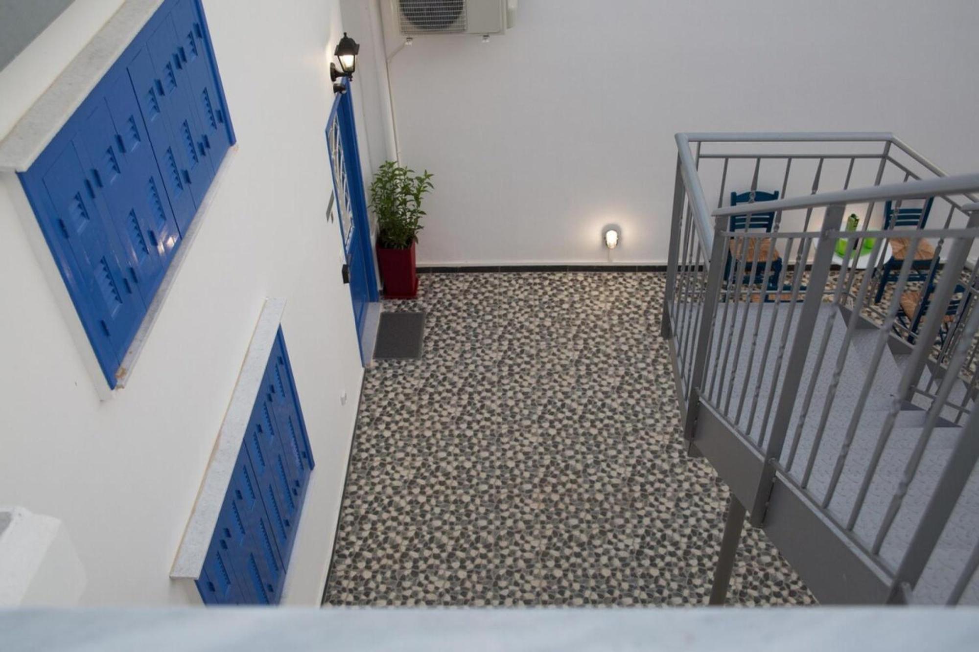 Aimou Studio'S Apartment'S Пирея Екстериор снимка
